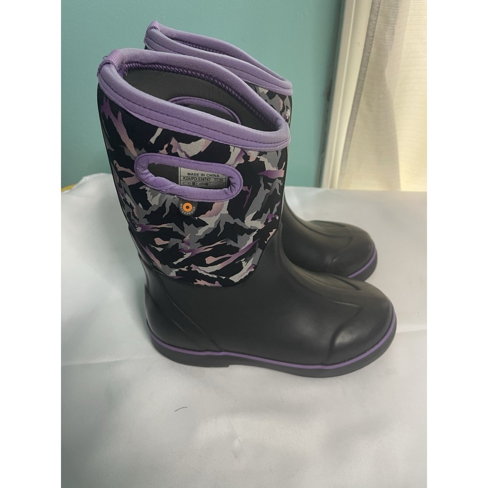 Bogs Kids Waterproof Snow Winter Boots Kids Floral Youth Size 4 Boots BinC